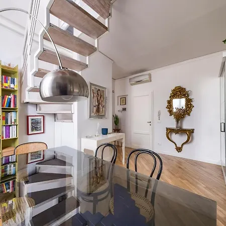 Pitti Design Apartment