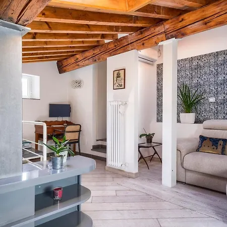 Apartment Pitti Design *