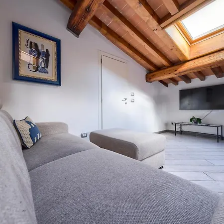 Pitti Design Apartment Florenz