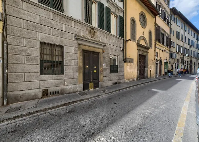 Pitti Design Apartament Florencja